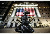 В декабре темпы снижения ведущего экономического индекса США замедлились