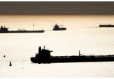 Турция начала требовать страховку у нефтяных танкеров