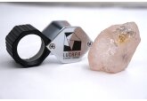 Regele diamantelor a fost scos la lumină. Piatra preţioasă, cea mai mare descoperită în ultimele trei secole, are 170 de carate şi este evaluată la cel puţin 50 de milioane de dolari