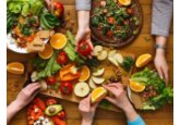 Dieta vegetariană şi cea vegană NU duc la depresie. Argumentele experţilor americani 
