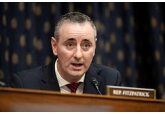 В конгрессе США предложили уйти от привязки госдолга к доллару
