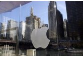 Apple и Samsung выпустят флагманы из титана