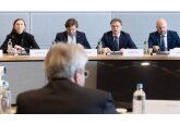 ЕС предоставит Молдове 250 млн евро в виде макрофинансовой помощи и прямой поддержки бюджета и увеличит ее финансовую поддержку в последующие годы.