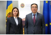 Moldova intenționează să sporească exporturile de vinuri și alte produse în China și să coopereze în producerea de mașini agricole moderne