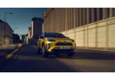 В Молдове начинаются продажи нового компактного кроссовера Toyota Yaris Cross