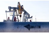 Неудачную попытку ОПЕК+ поддержать цены на нефть объяснили действиями США