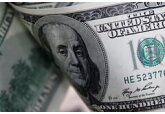 Назван способный пошатнуть доллар фактор