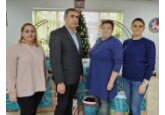 FinComBank: Campania de caritate „Dăruieşte magia de Crăciun” a ajuns la Azilul pentru bătrâni din Ceadîr-Lunga