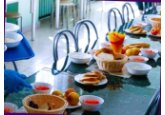 The Ministry of Education has presented a sample takeaway menu for middle school students