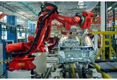 Tarifele lui Trump amenință, inclusiv în România, zeci de mii de locuri de muncă la producătorii de componente auto