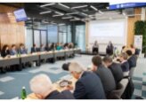 Guvernul a aprobat rechemarea din funcție a 5 ambasadori și a unui consul și numirea a 6 noi ambasadori noi în străinătate