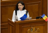 Moldova va implementa un proiect pilot de vot prin corespondență din străinătate, care este în curs de implementare în mai multe țări eligibile. 