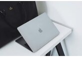 Apple выпустит ноутбук для ИИ