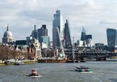 Bancherii continuă să părăsească Londra pe măsură ce creşte numărul relocărilor generate de Brexit : Parisul devine astfel cel mai mare beneficiar al seriilor de mutări