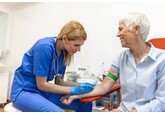 Un test de sânge poate prezice vârsta biologică și durata de viață