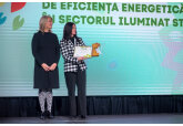 Parc iluminat cu ajutorul energiei solare într-un sat din Moldova. Factura - 0 lei!