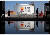 Пять стран ЕС начали тратить запасы газа из хранилищ