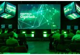 DeepTech GigaHack 2025 a început!  300+ inovatori, 8 provocări și idei care pot schimba lumea