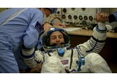 Motivul pentru care astronauții sunt puși obligatoriu pe tărgi atunci când se întorc pe Pământ. Ce li se întâmplă în spațiu