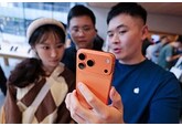 Apple назвала способ убрать царапины с новых iPhone