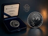 НБМ выпустил в обращение памятную серебряную монету «Василе Василаке – 100 лет со дня рождения»