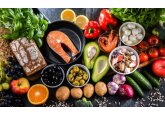 Dieta keto lasă urme asupra sănătăţii: riscuri pentru inimă şi pentru rinichi pe termen lung