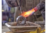 Oţelăriile din Europa îşi reduc producţia din cauza scumpirii energiei