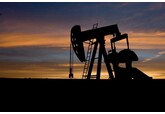 Petrol: „Scutul” care a ținea sub control explozia prețurilor tocmai s-a epuizat