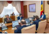 Правительство создаст механизм проверки в регионах цен на социально-значимые товары, для которых была ограничена торговая наценка. 