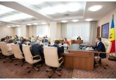 Кабмин утвердил внесение изменений в Программу распределения средств Дорожного фонда для национальных автомобильных дорог общего пользования на 2023 г., увеличив расходы на 736 млн леев (на 49,5%) - до 2 млрд 221 млн 348,4 тыс. леев.