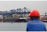 Торговля США и Китая обрушилась
