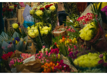 Începând cu 1 septembrie, Serviciul Fiscal de Stat va monitoriza companiile implicate în comerțul cu flori proaspete și aranjamente florale.