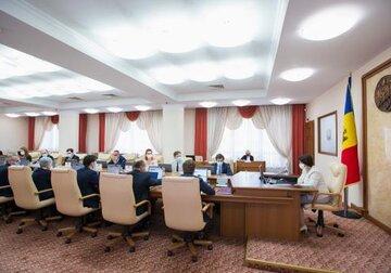 Guvernul a aprobat restructurarea a patru ministere.