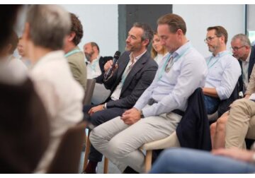 Representatives of the largest German companies Mercedes-Benz, Audi, Deutsche Bank, Bosch, Bayer are studying investment opportunities in Moldova.