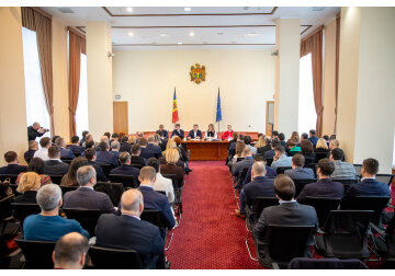 Guvernul va anunța, pe lângă un program de compensații pentru antreprenori, măsuri de încurajare a eficienței energetice a acestora în vederea reducerii consumului de energie 