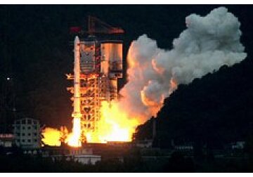 Китай отправит на Луну пилотируемый планетоход