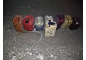 A fost reținut un hoț de ulei dielectric. După ce a riscat să se electrocuteze în timp ce fura, acum acesta va răspunde în fața legii pentru infracțiunea comisă.