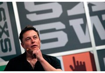 Маск оценил вероятность создания смартфона Tesla