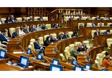 Moldova extended the state of emergency for another 30 days, starting from December 1. 