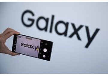Флагманы от Apple и Samsung сравнили