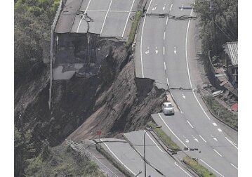 How Japan’s powerful earthquakes have shifted the land