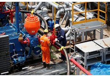Индийские заводы начали искать замену российской нефти