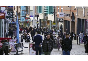Economy returns to growth in October - but recession still expected