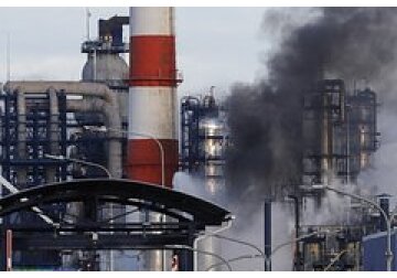 США допустили снижение потолка цен на российскую нефть