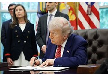 Апелляционный суд США возобновил пошлины Трампа