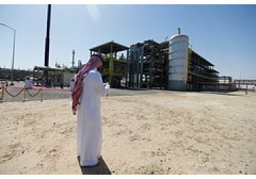 Крупнейший продавец нефти в мире начал резко терять доходы