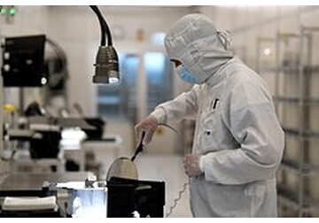 Olanda renunță oficial la măsura care a înfuriat China și spune că predă controlul asupra producătorului de cipuri Nexperia într-un „gest de bunăvoință”