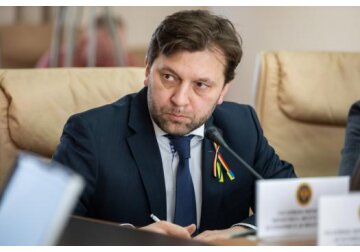 Guvernul nu a sprijinit proiectul de lege privind autorizarea comerțului pe baza de patentă până la sfârșitul anului 2024.
