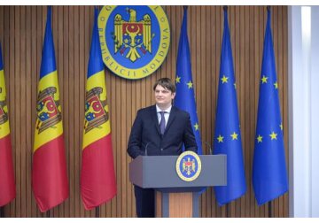 The total cost of the contract signed with the Indian company KEC International for the construction of a high-voltage transmission line Vulcanesti-Chisinau 400 kV is almost 27 million euros, but the cost of the project may increase.