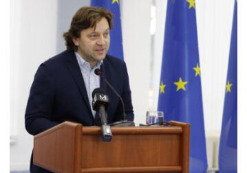 Entrepreneurs will submit fewer reports, and further digitalization of public services will continue in 2024.
